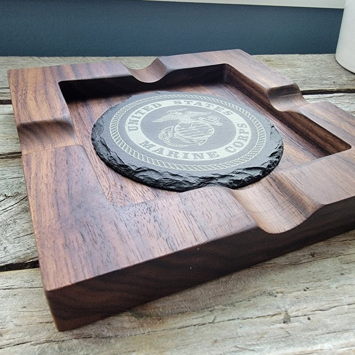 Hardwood cigar tray with customizable slate insert - Microstep Customs